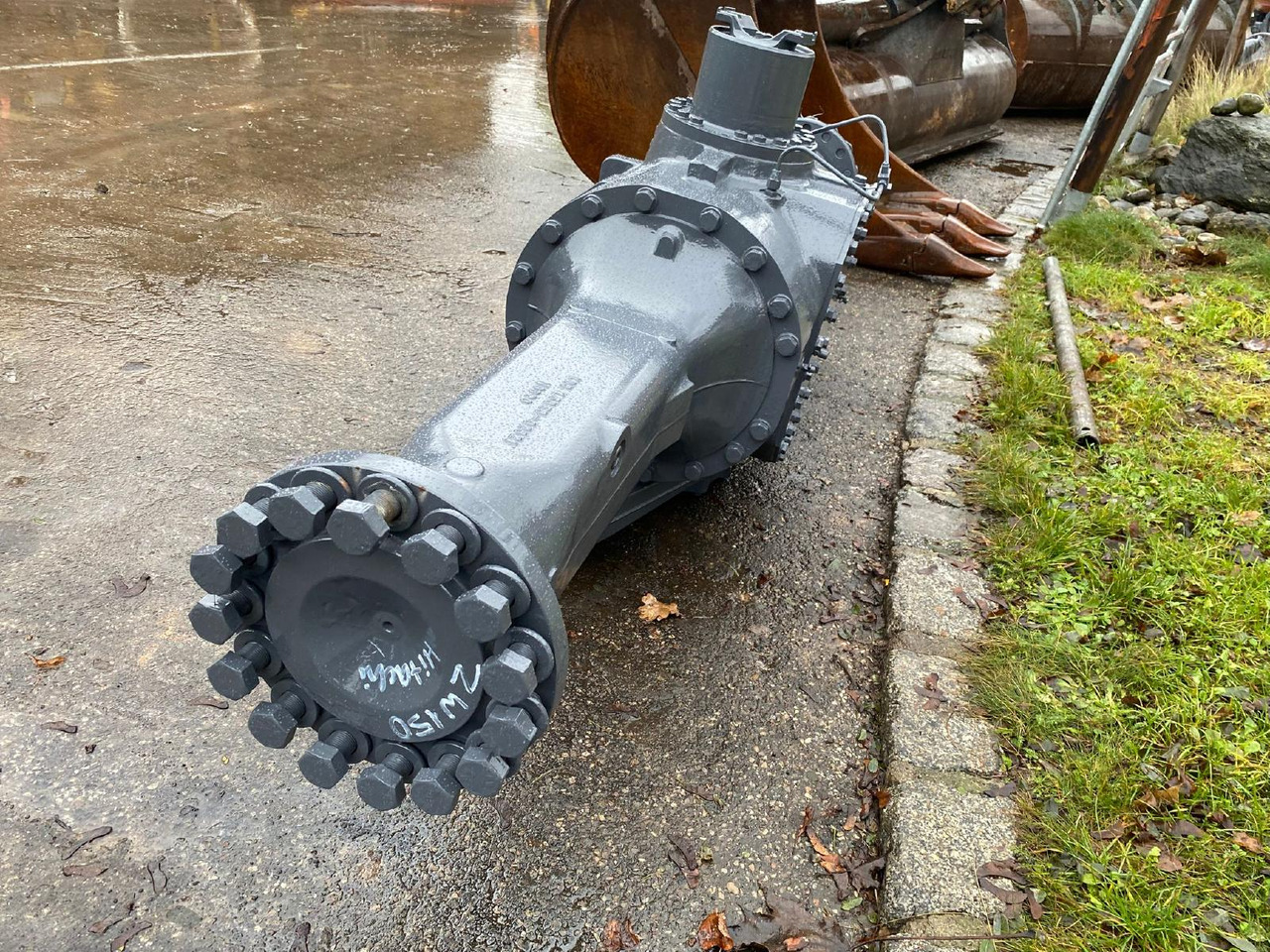 Hitachi TCM aus ZW 150 - Achse und Teile für Baumaschine: das Bild 5 Hitachi TCM aus ZW 150 - Achse und Teile für Baumaschine: das Bild 5