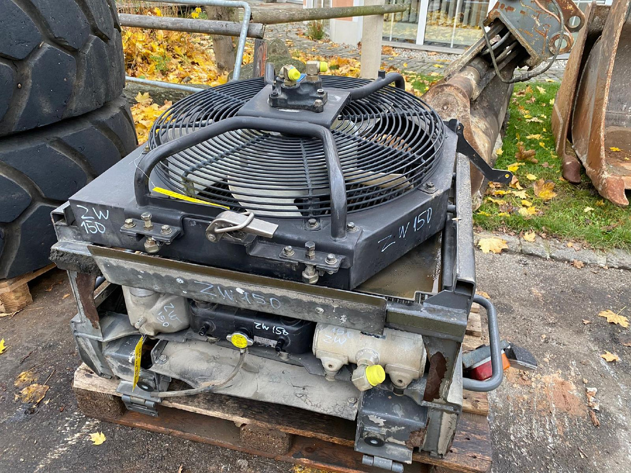 Hitachi ZW 150 - Kühlsystem für Baumaschine: das Bild 1 Hitachi ZW 150 - Kühlsystem für Baumaschine: das Bild 1