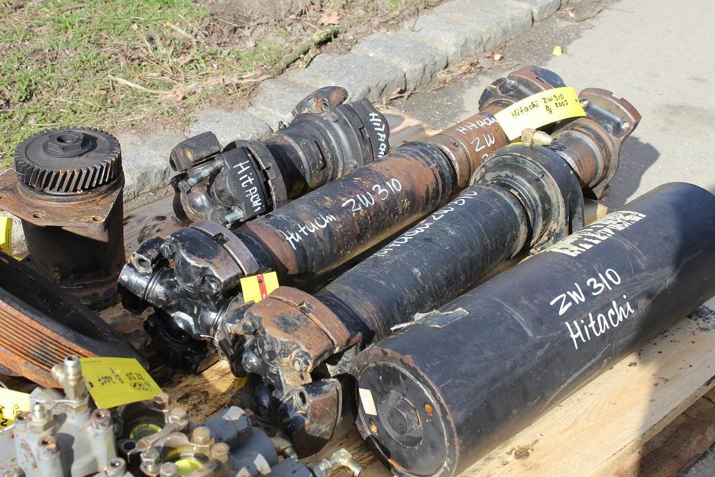 Hitachi ZW 310 - Kardanwelle für Radlader: das Bild 3 Hitachi ZW 310 - Kardanwelle für Radlader: das Bild 3