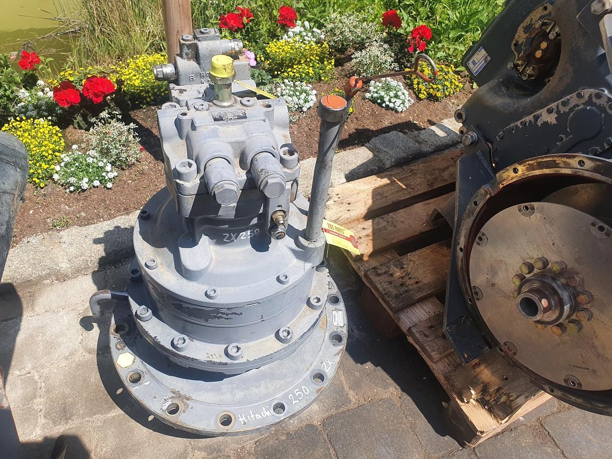 Hitachi ZX 250 - Schwenkmotor für Baumaschine: das Bild 3 Hitachi ZX 250 - Schwenkmotor für Baumaschine: das Bild 3