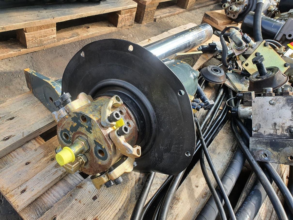 Hyundai Robex 220 LC 9A - Hydraulik für Baumaschine: das Bild 4 Hyundai Robex 220 LC 9A - Hydraulik für Baumaschine: das Bild 4