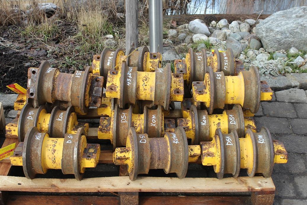 Komatsu D 51 PX - Laufrolle für Baumaschine: das Bild 1 Komatsu D 51 PX - Laufrolle für Baumaschine: das Bild 1