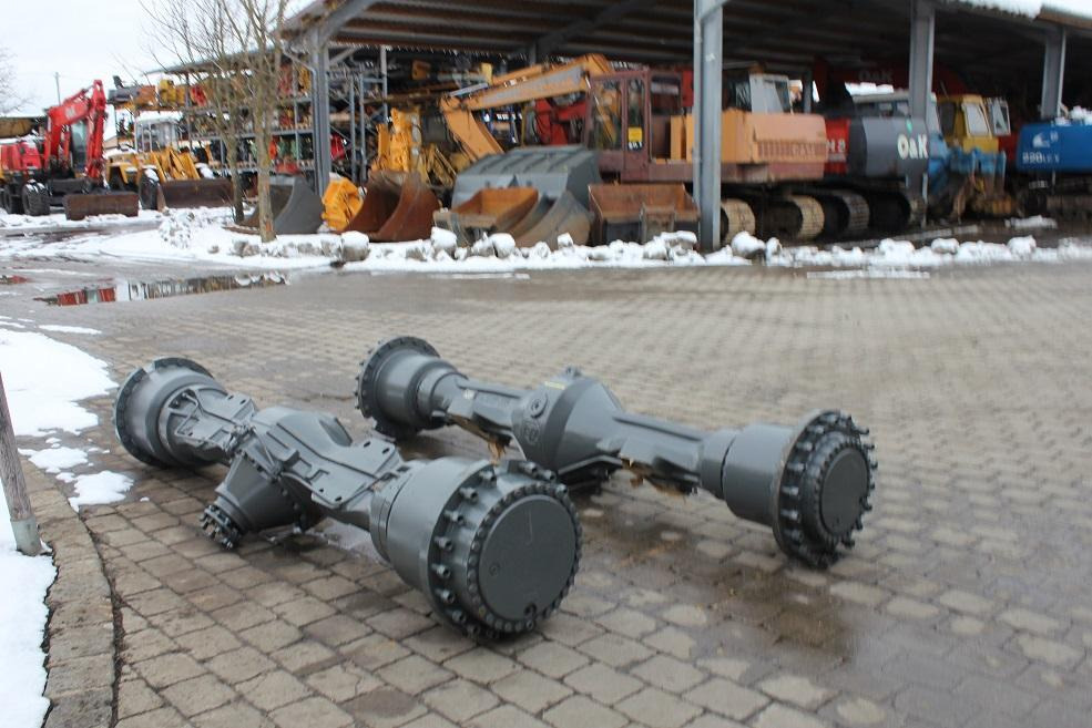 Liebherr 574 ZF AP 415, - Achse und Teile für Baumaschine: das Bild 2 Liebherr 574 ZF AP 415, - Achse und Teile für Baumaschine: das Bild 2