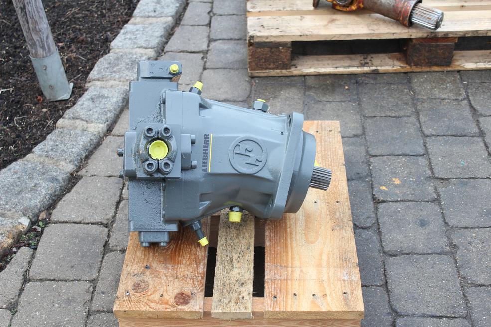 Liebherr 5991465 Brüninghaus - Fahrantrieb für Baumaschine: das Bild 1 Liebherr 5991465 Brüninghaus - Fahrantrieb für Baumaschine: das Bild 1