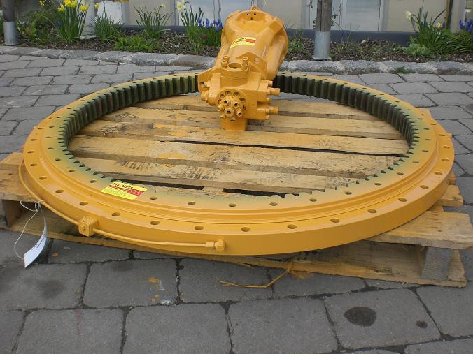 Liebherr 900 litronic - Drehkranz für Baumaschine: das Bild 2 Liebherr 900 litronic - Drehkranz für Baumaschine: das Bild 2