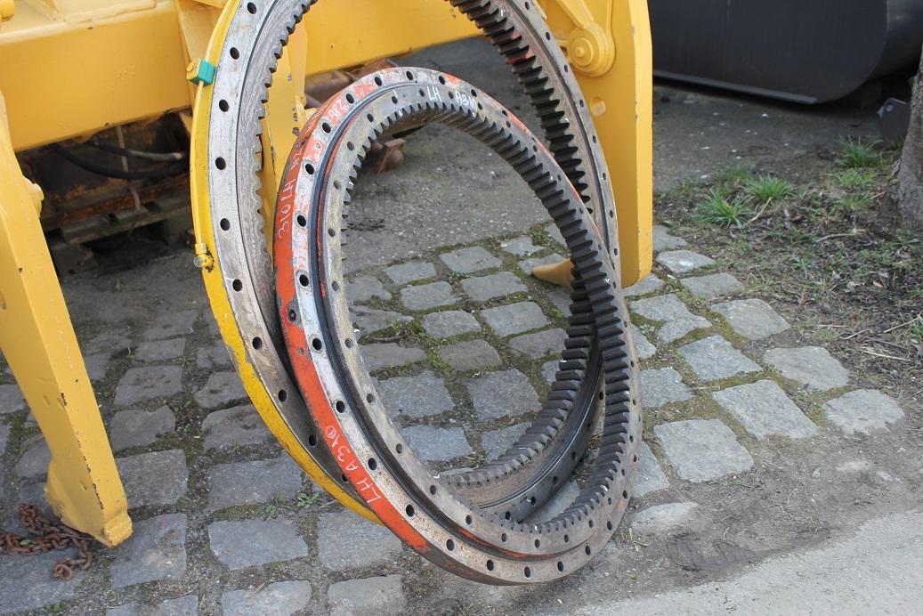 Liebherr A 310 - Drehkranz für Baumaschine: das Bild 4 Liebherr A 310 - Drehkranz für Baumaschine: das Bild 4