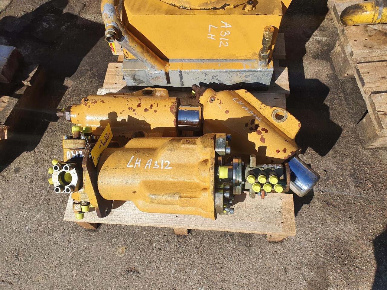Liebherr A 312 - Hydraulik für Baumaschine: das Bild 1 Liebherr A 312 - Hydraulik für Baumaschine: das Bild 1