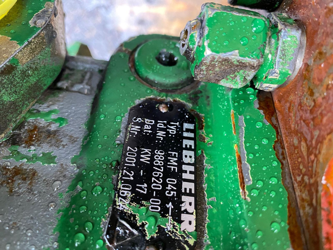 Liebherr A 904 LIT - Schwenkmotor für Baumaschine: das Bild 3 Liebherr A 904 LIT - Schwenkmotor für Baumaschine: das Bild 3
