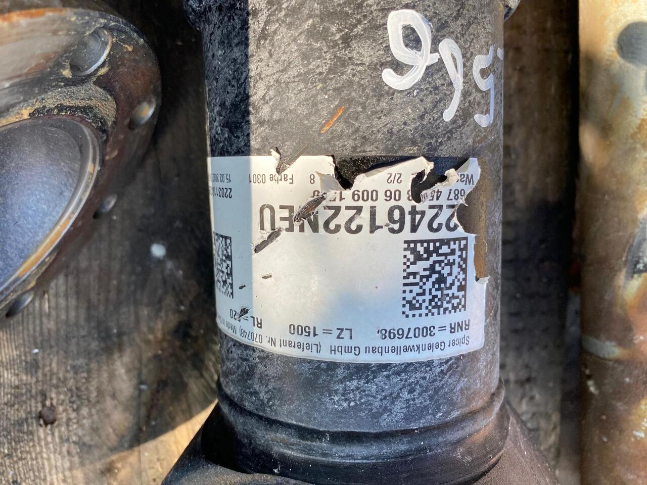 Liebherr L 566 - Kardanwelle für Baumaschine: das Bild 2 Liebherr L 566 - Kardanwelle für Baumaschine: das Bild 2