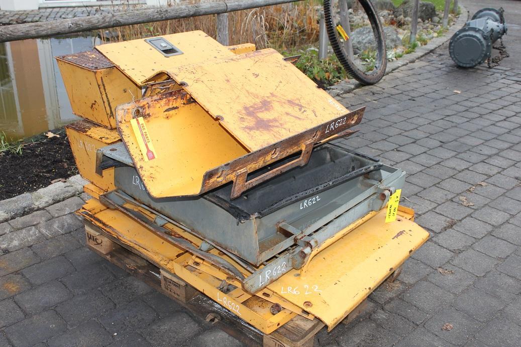 Liebherr LR 622 - Karosserie und Außen für Laderaupe: das Bild 3 Liebherr LR 622 - Karosserie und Außen für Laderaupe: das Bild 3
