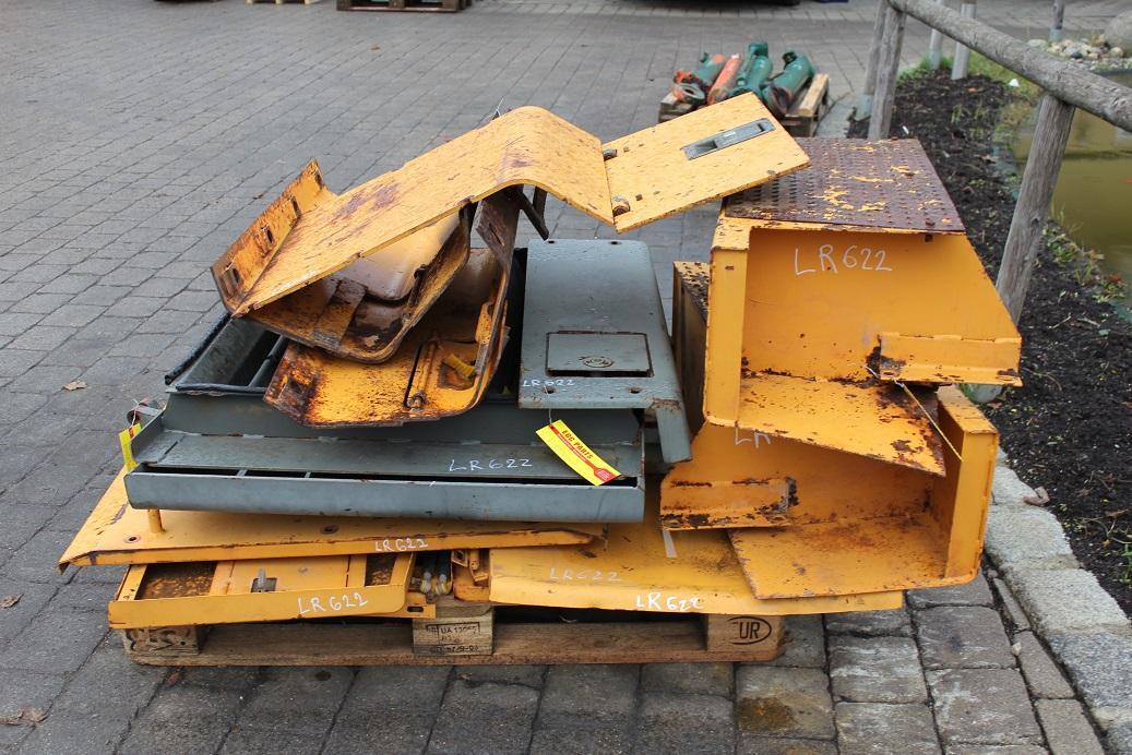 Liebherr LR 622 - Karosserie und Außen für Laderaupe: das Bild 1 Liebherr LR 622 - Karosserie und Außen für Laderaupe: das Bild 1