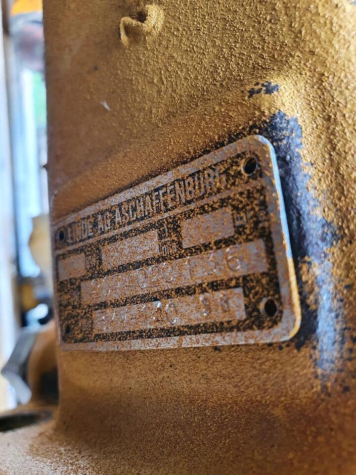 Liebherr-Linde BMV 140 aus LR 631 - Hydraulikmotor für Baumaschine: das Bild 5 Liebherr-Linde BMV 140 aus LR 631 - Hydraulikmotor für Baumaschine: das Bild 5