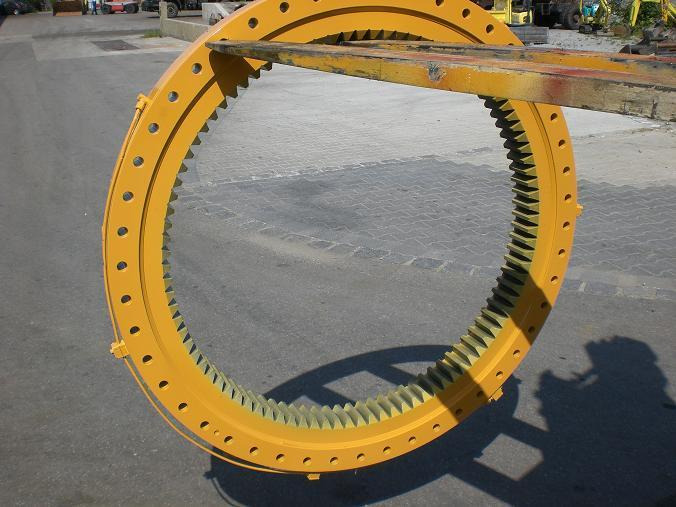 Liebherr R 912 LC Litronik - Drehkranz für Baumaschine: das Bild 1 Liebherr R 912 LC Litronik - Drehkranz für Baumaschine: das Bild 1