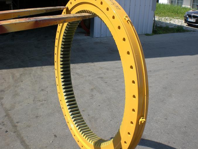Liebherr R 912 LC Litronik - Drehkranz für Baumaschine: das Bild 3 Liebherr R 912 LC Litronik - Drehkranz für Baumaschine: das Bild 3