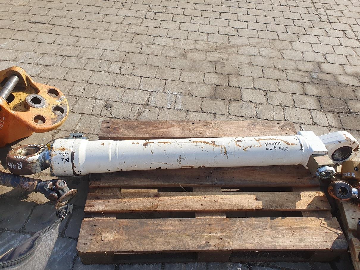Liebherr R 916 - Hydraulikzylinder für Baumaschine: das Bild 3 Liebherr R 916 - Hydraulikzylinder für Baumaschine: das Bild 3
