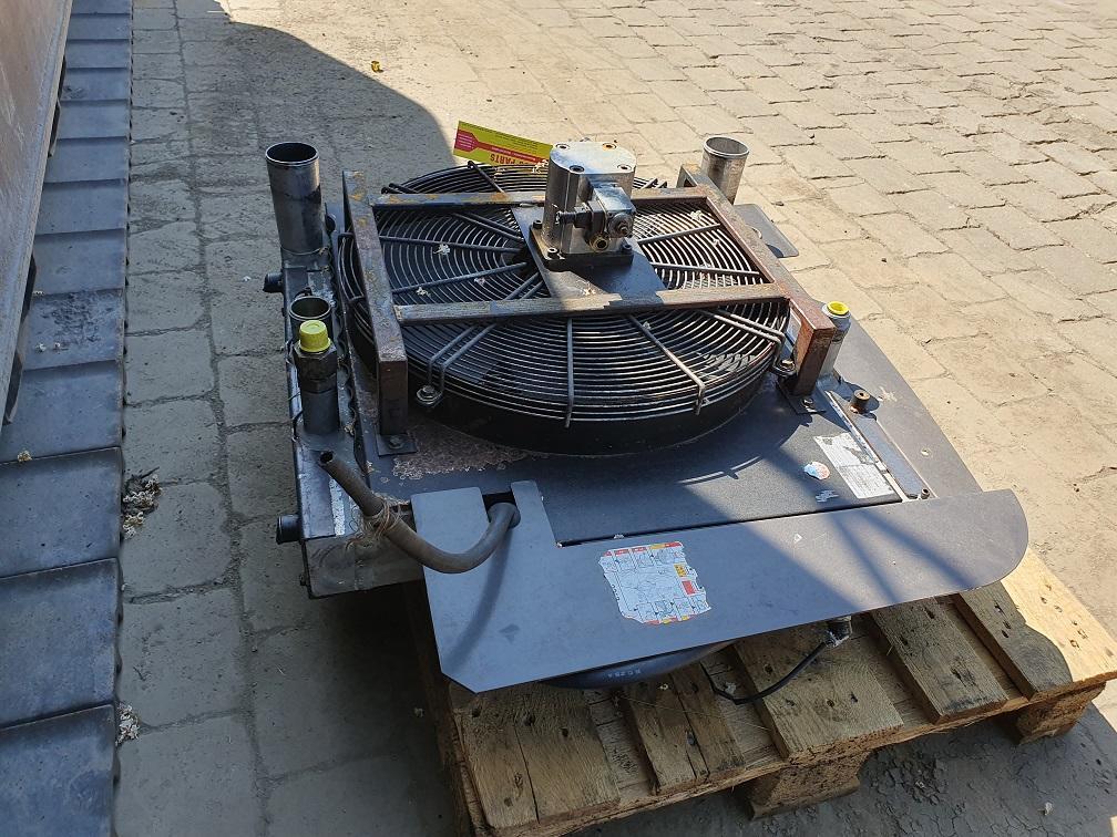 Mecalac 714 MW - Kühlsystem für Baumaschine: das Bild 3 Mecalac 714 MW - Kühlsystem für Baumaschine: das Bild 3