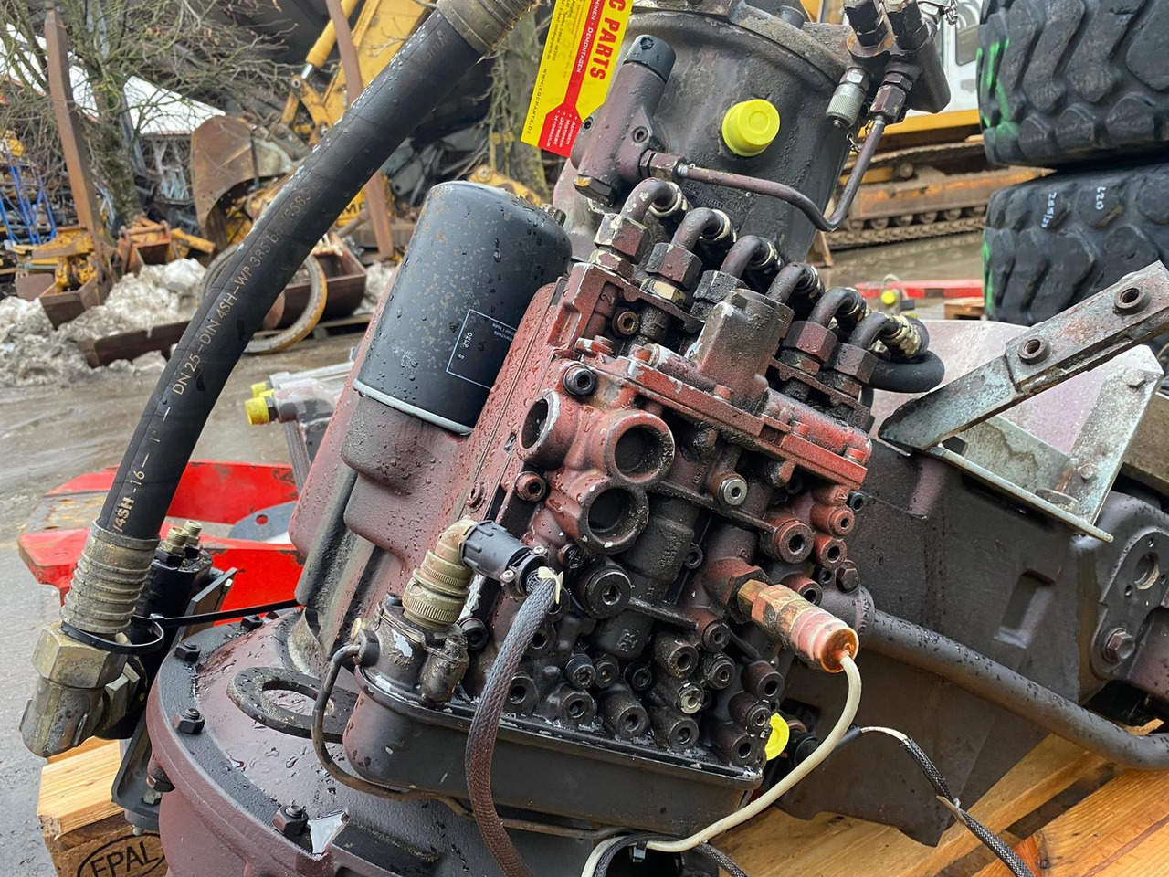 O&K ZF 4WG 120 aus L20 - Transmission für Baumaschine: das Bild 2 O&K ZF 4WG 120 aus L20 - Transmission für Baumaschine: das Bild 2