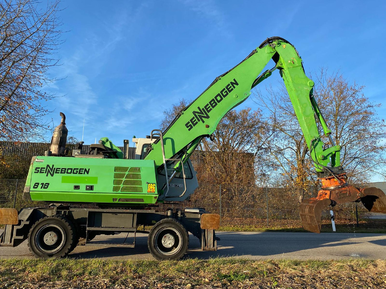 Sennebogen 818 - Umschlagbagger: das Bild 5 Sennebogen 818 - Umschlagbagger: das Bild 5