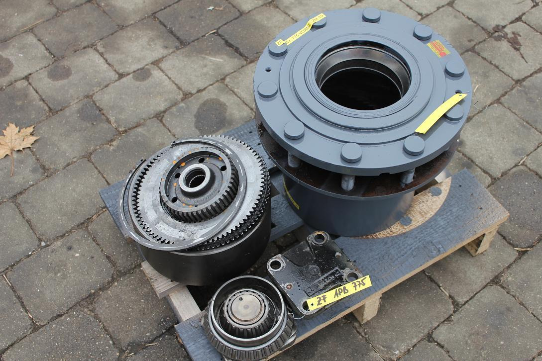 ZF APB-L 775 - Achse und Teile für Baumaschine: das Bild 2 ZF APB-L 775 - Achse und Teile für Baumaschine: das Bild 2