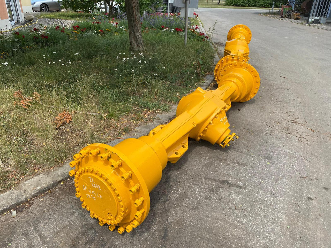 Zettelmeyer ZL 3001 ZF AP 411, AP415 - Achse und Teile für Baumaschine: das Bild 1 Zettelmeyer ZL 3001 ZF AP 411, AP415 - Achse und Teile für Baumaschine: das Bild 1