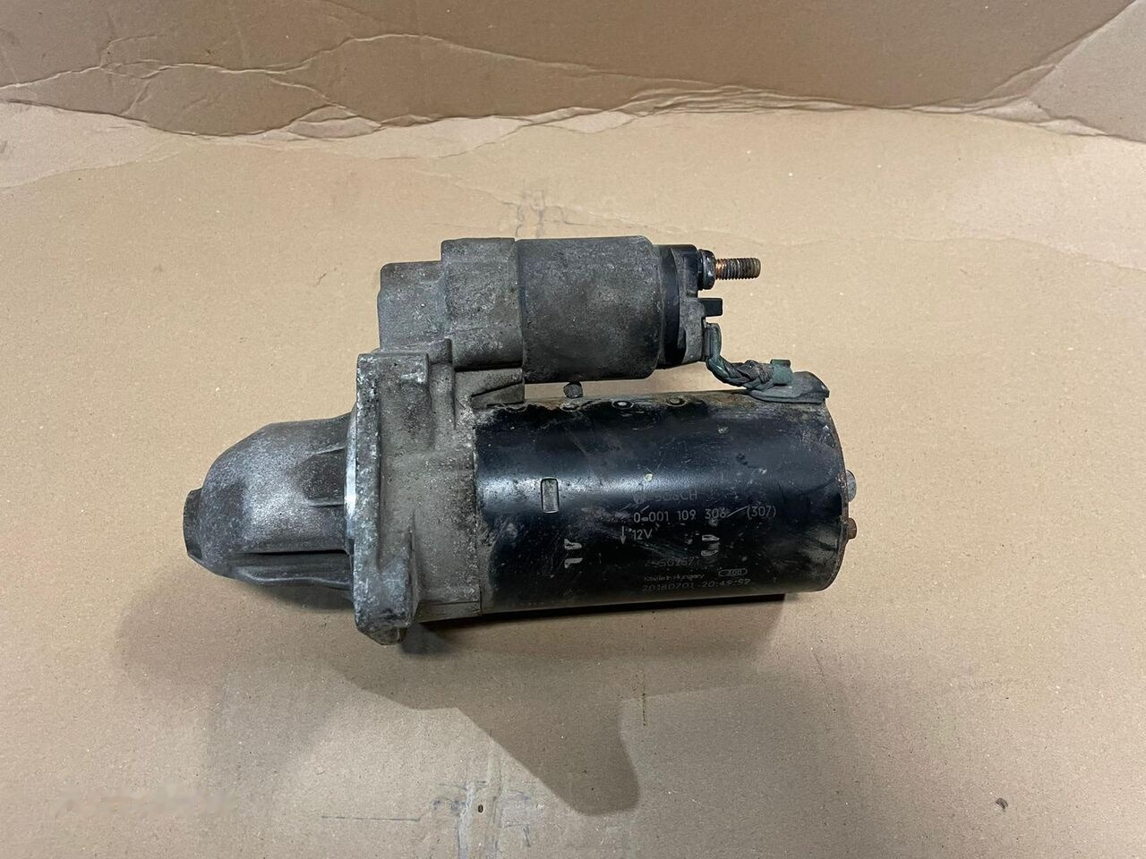 Bosch Iveco Daily 12V 0001109306 light - Anlasser für Transporter: das Bild 2 Bosch Iveco Daily 12V 0001109306 light - Anlasser für Transporter: das Bild 2