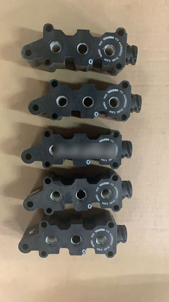 WABCO ECAS 4422032641 WABCO - Ersatzteile für Anhänger: das Bild 2 WABCO ECAS 4422032641 WABCO - Ersatzteile für Anhänger: das Bild 2