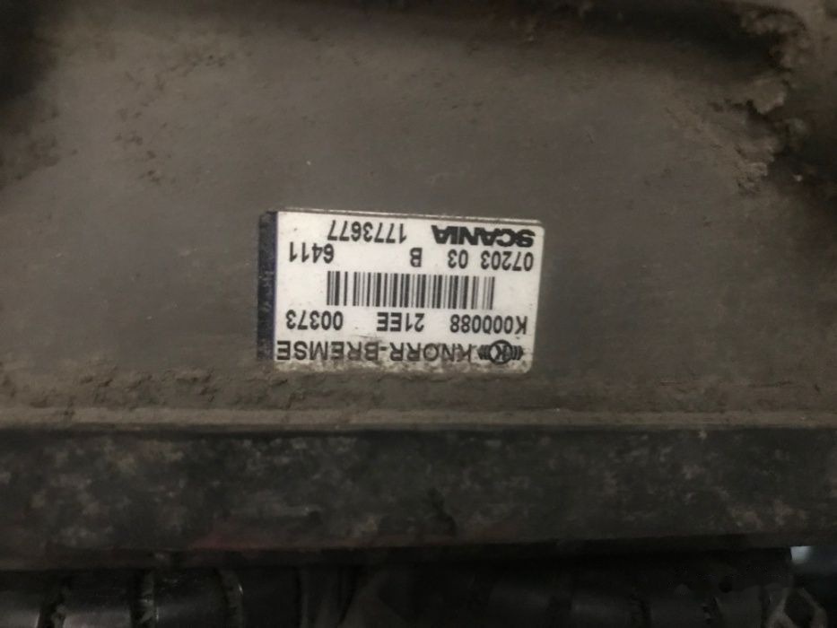 Knorr-Bremse K000088 Scania R - Bremsventil für LKW: das Bild 2 Knorr-Bremse K000088 Scania R - Bremsventil für LKW: das Bild 2
