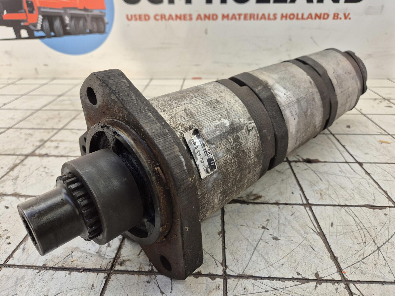 Bosch Bosch 4 way gear pump - Hydraulikpumpe für Kran: das Bild 2 Bosch Bosch 4 way gear pump - Hydraulikpumpe für Kran: das Bild 2