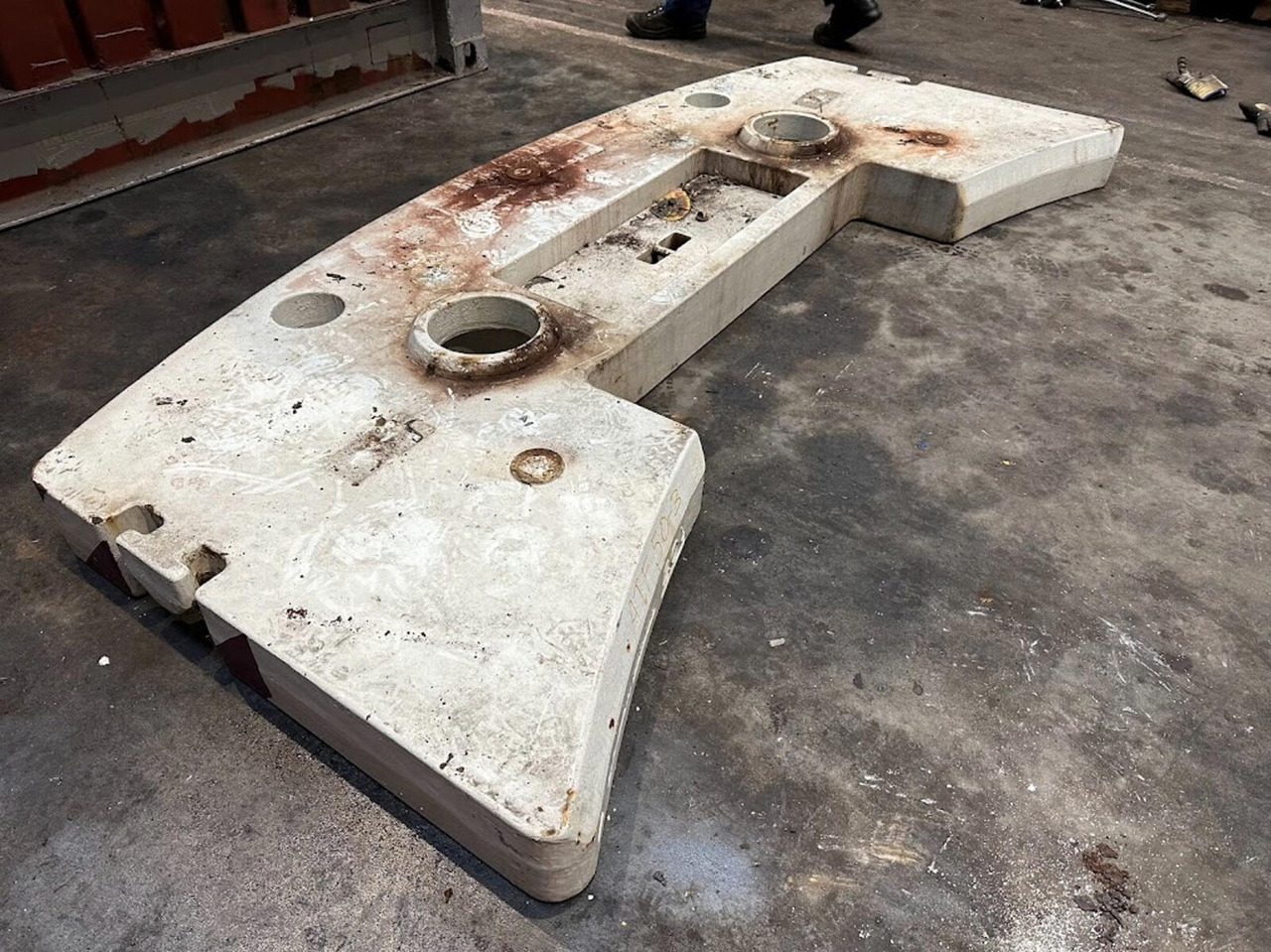 FAUN ATF 50-3 counterweight 2 ton - Gegengewicht für Mobilkran: das Bild 3 FAUN ATF 50-3 counterweight 2 ton - Gegengewicht für Mobilkran: das Bild 3