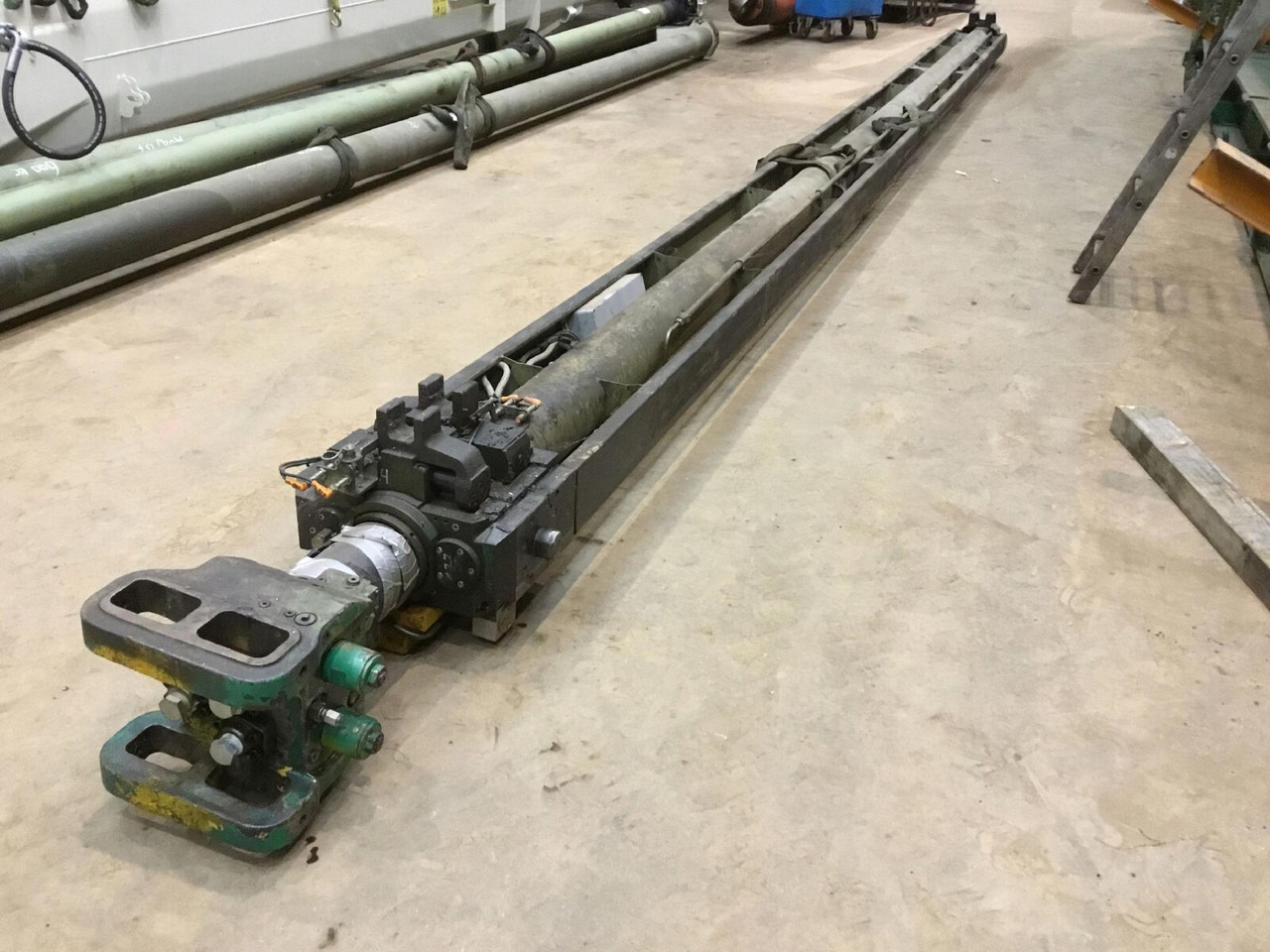 FAUN ATF 80-4 Telescopic boom cylinder - Hydraulikzylinder für Mobilkran: das Bild 1 FAUN ATF 80-4 Telescopic boom cylinder - Hydraulikzylinder für Mobilkran: das Bild 1