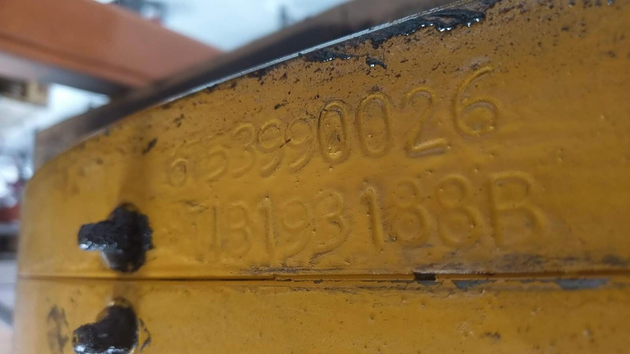 Grove AT 633 B / AT 528 slew ring - Drehkranz für Mobilkran: das Bild 4 Grove AT 633 B / AT 528 slew ring - Drehkranz für Mobilkran: das Bild 4