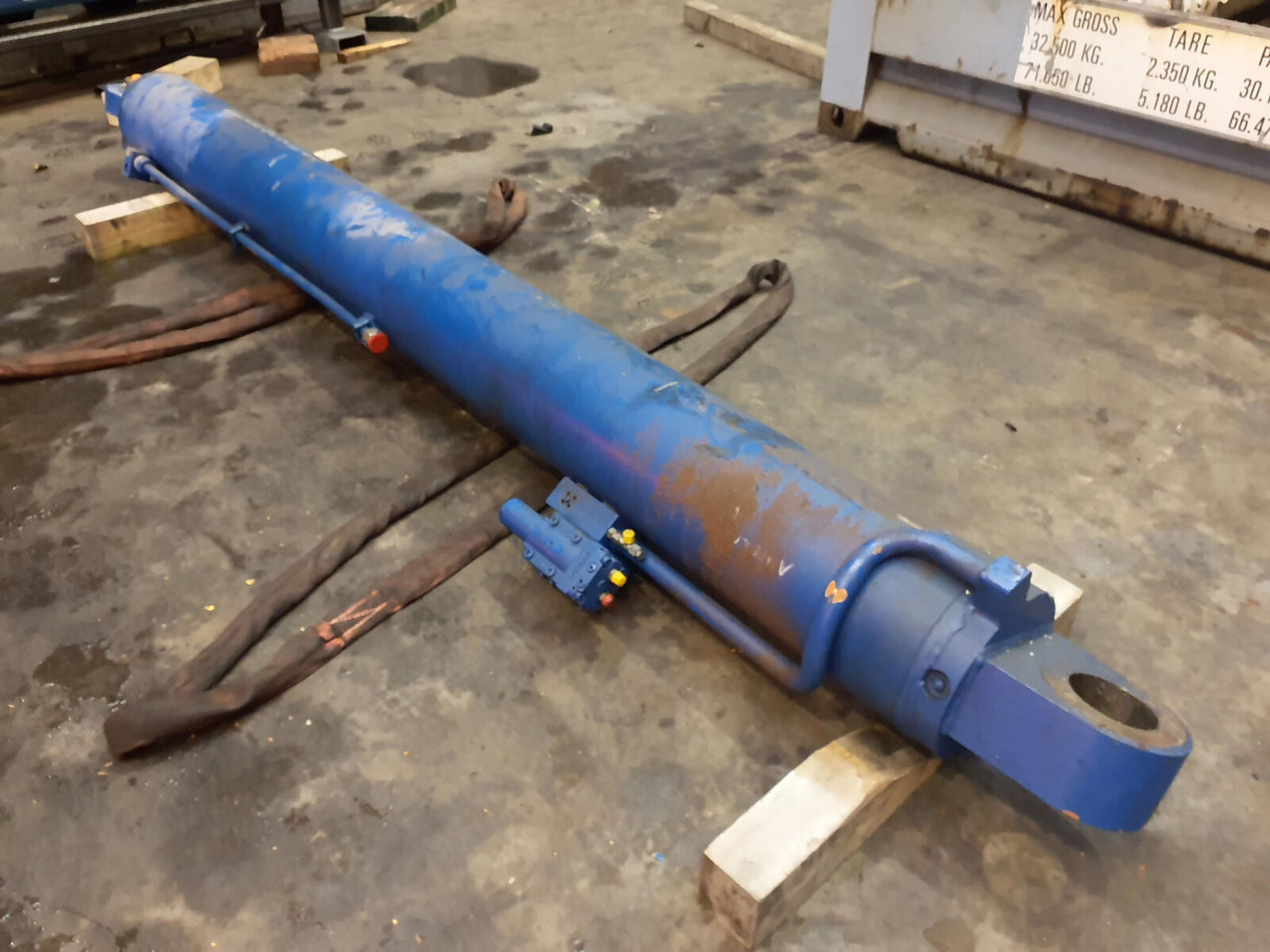 Grove GMK 3050 boom cylinder - Hydraulikzylinder für Mobilkran: das Bild 1 Grove GMK 3050 boom cylinder - Hydraulikzylinder für Mobilkran: das Bild 1