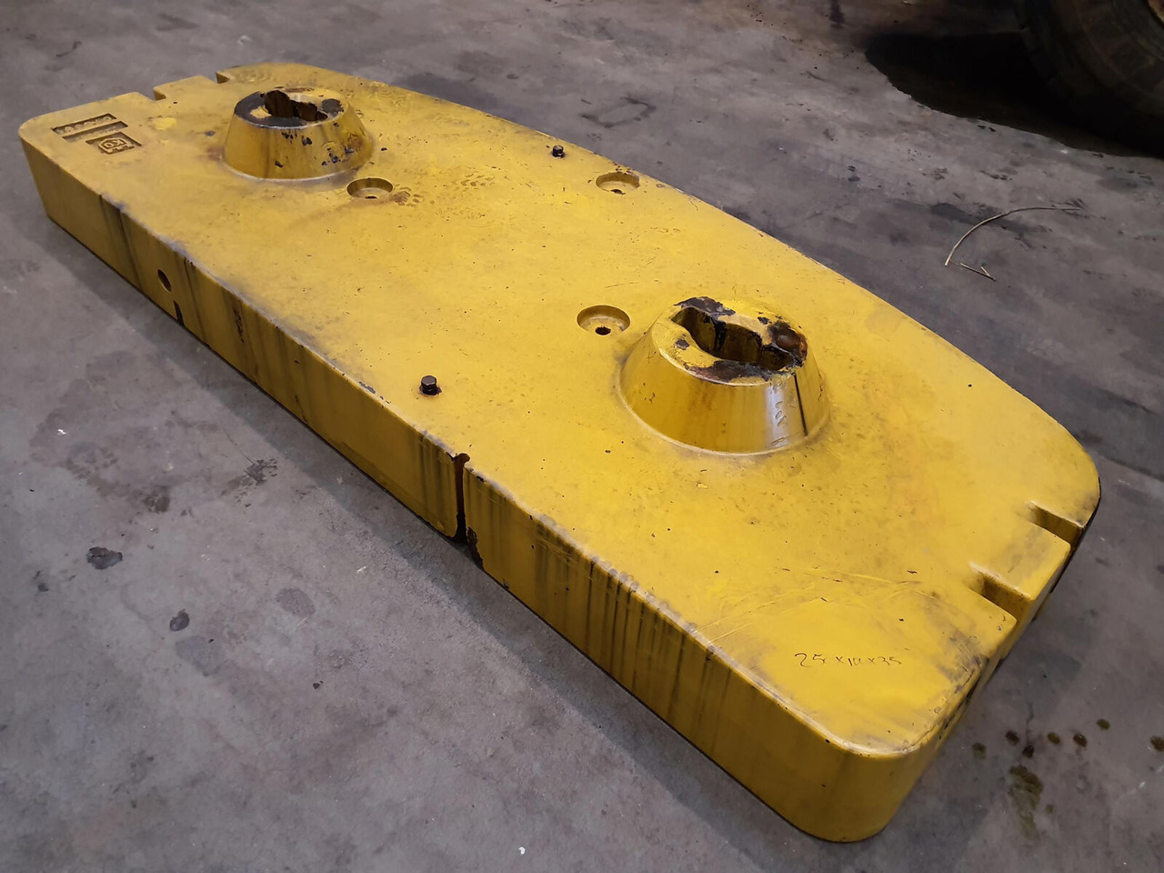 Grove GMK 3050 counterweight 3,5 ton - Gegengewicht für Mobilkran: das Bild 3 Grove GMK 3050 counterweight 3,5 ton - Gegengewicht für Mobilkran: das Bild 3