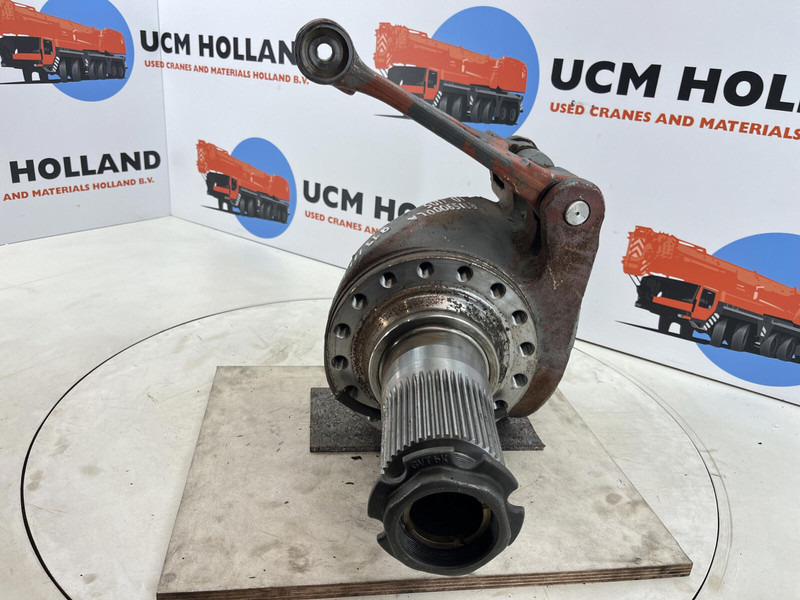 Grove GMK 3055 Steering knuckle 16 holes axle 1 right - Achsschenkel für Kran: das Bild 2 Grove GMK 3055 Steering knuckle 16 holes axle 1 right - Achsschenkel für Kran: das Bild 2