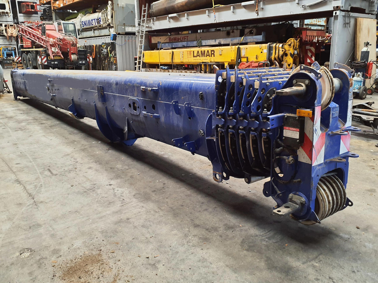 Grove GMK 4090 Telescopic boom complete - Ausleger für Mobilkran: das Bild 2 Grove GMK 4090 Telescopic boom complete - Ausleger für Mobilkran: das Bild 2