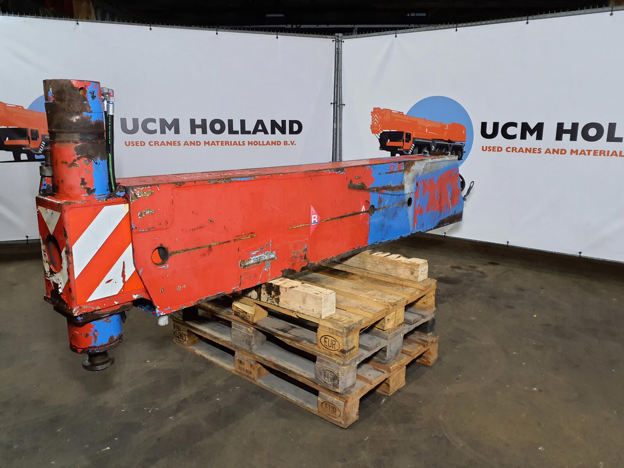 Grove GMK 5130-1 outrigger beam complete front - Federung für Mobilkran: das Bild 2 Grove GMK 5130-1 outrigger beam complete front - Federung für Mobilkran: das Bild 2