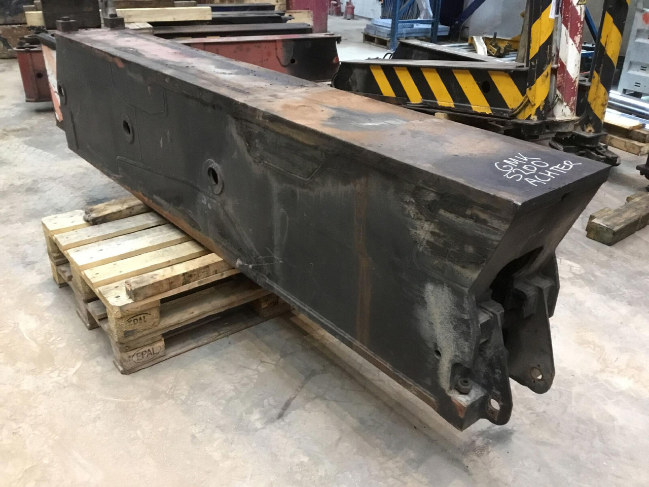 Grove GMK 5200 sliding beam rear - Federung für Kran: das Bild 3 Grove GMK 5200 sliding beam rear - Federung für Kran: das Bild 3