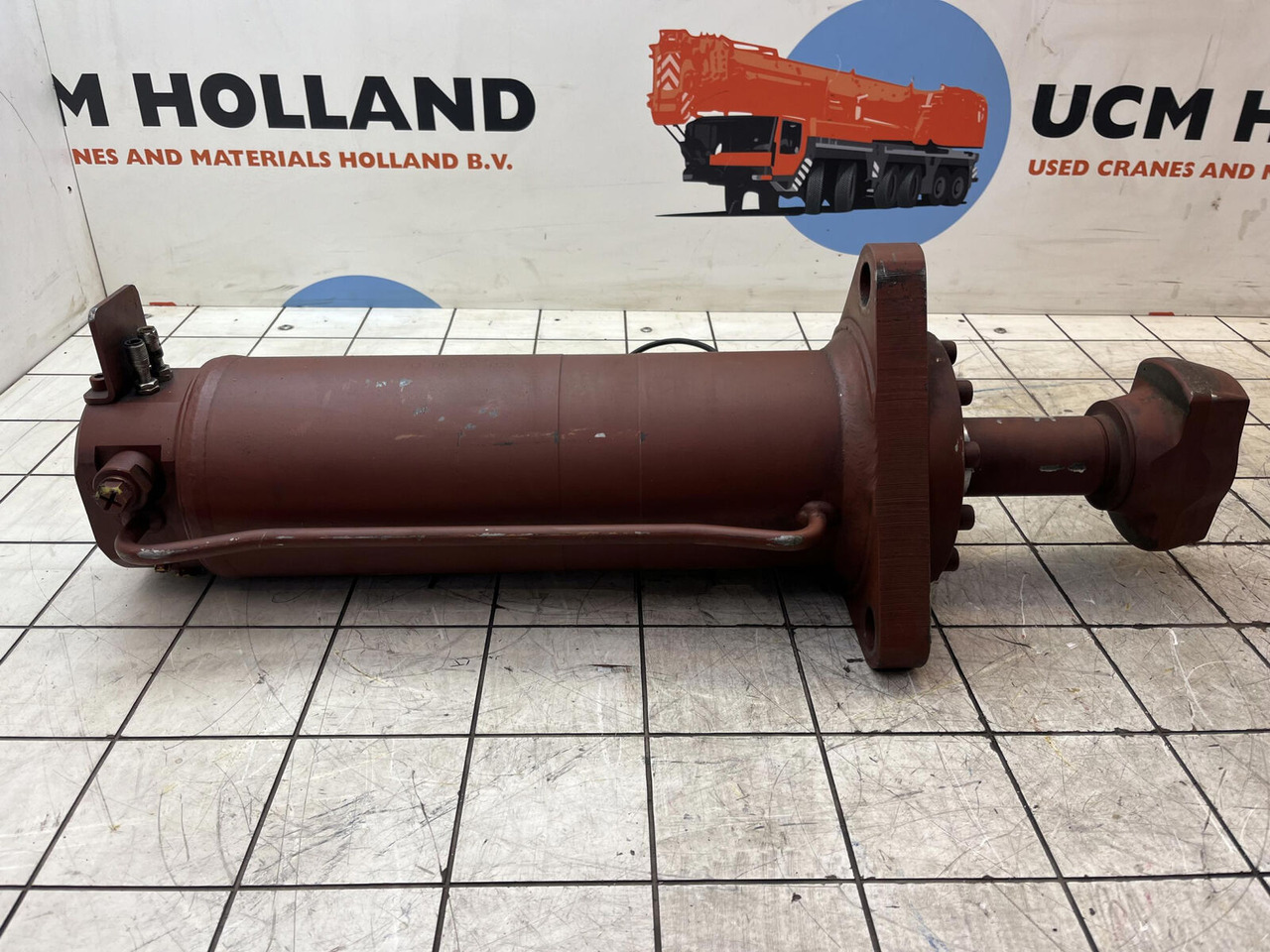 Grove GMK counterweight cylinder - Hydraulikzylinder für Mobilkran: das Bild 3 Grove GMK counterweight cylinder - Hydraulikzylinder für Mobilkran: das Bild 3
