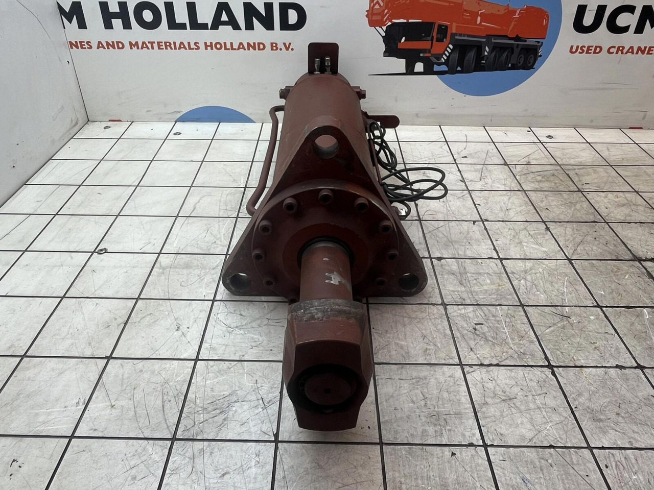 Grove GMK counterweight cylinder - Hydraulikzylinder für Mobilkran: das Bild 4 Grove GMK counterweight cylinder - Hydraulikzylinder für Mobilkran: das Bild 4