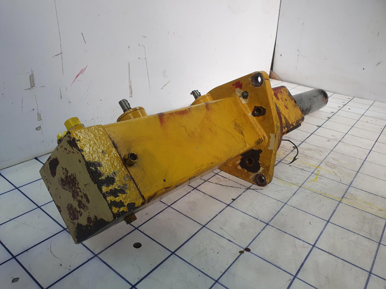Grove Grove GMK 3050 counterweight cylinder - Hydraulikzylinder für Mobilkran: das Bild 5 Grove Grove GMK 3050 counterweight cylinder - Hydraulikzylinder für Mobilkran: das Bild 5