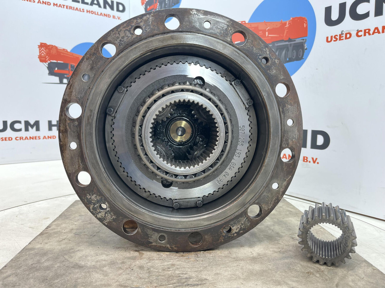 Kessler+Co Kessler planetary gear 22-25-74-40-4pl-H172-46 - Fahrantrieb für Kran: das Bild 5 Kessler+Co Kessler planetary gear 22-25-74-40-4pl-H172-46 - Fahrantrieb für Kran: das Bild 5