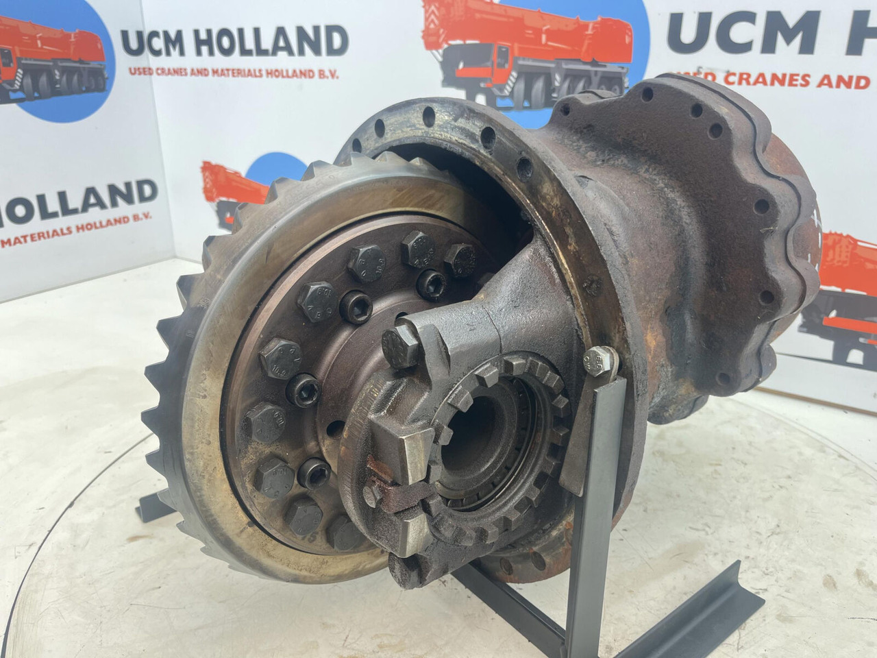 Kessler Mid differential 17x36 - Differenzial Getriebe für Kran: das Bild 2 Kessler Mid differential 17x36 - Differenzial Getriebe für Kran: das Bild 2