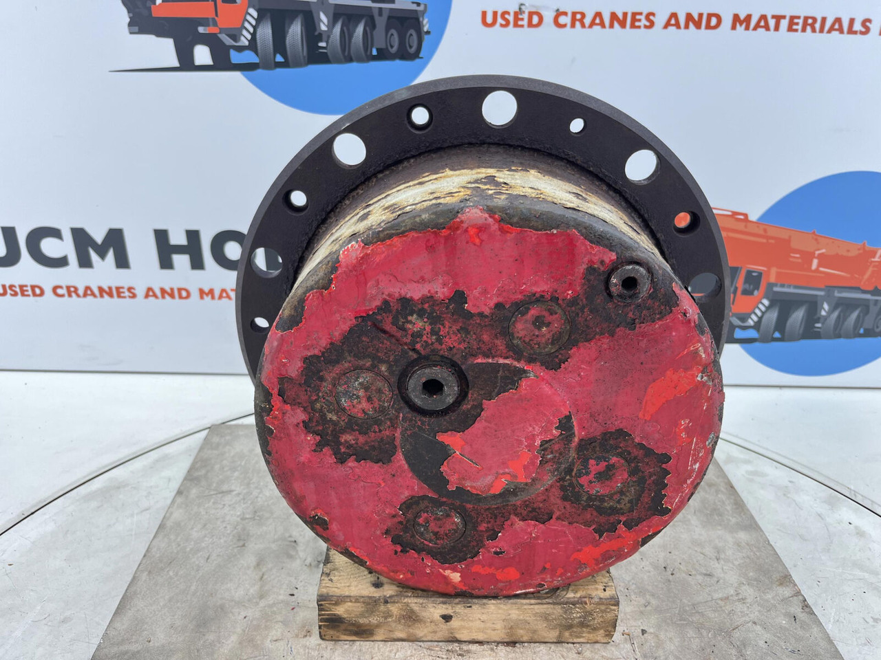 Kessler planetary gear 21-21-63-40-4pl-H140-46 - Fahrantrieb für Kran: das Bild 1 Kessler planetary gear 21-21-63-40-4pl-H140-46 - Fahrantrieb für Kran: das Bild 1
