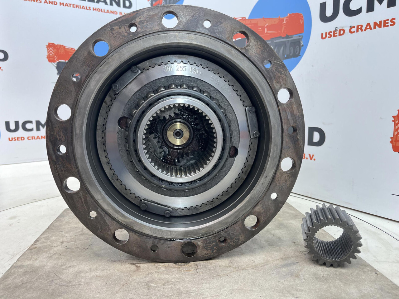 Kessler planetary gear 22-25-74-40-4pl-H177-46 - Fahrantrieb für Mobilkran: das Bild 5 Kessler planetary gear 22-25-74-40-4pl-H177-46 - Fahrantrieb für Mobilkran: das Bild 5