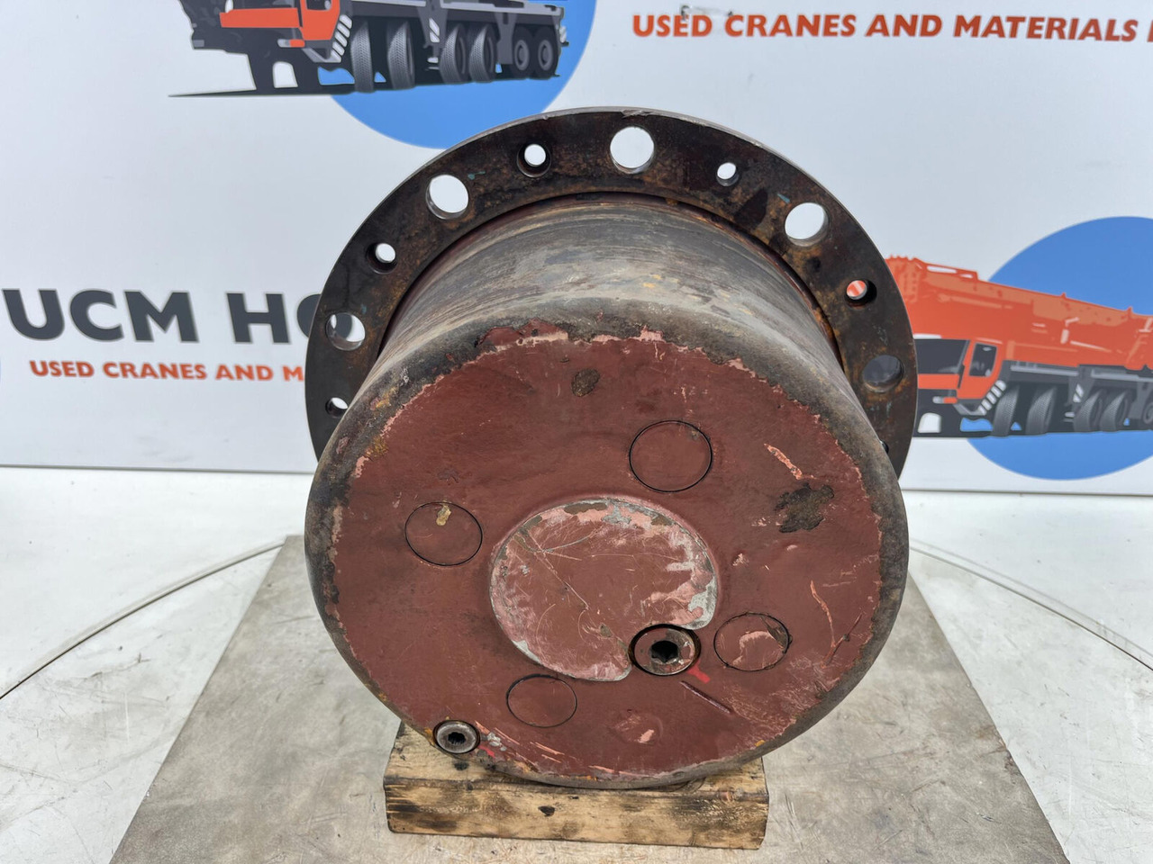 Kessler planetary gear 22-25-74-40-4pl-H177-46 - Fahrantrieb für Mobilkran: das Bild 1 Kessler planetary gear 22-25-74-40-4pl-H177-46 - Fahrantrieb für Mobilkran: das Bild 1