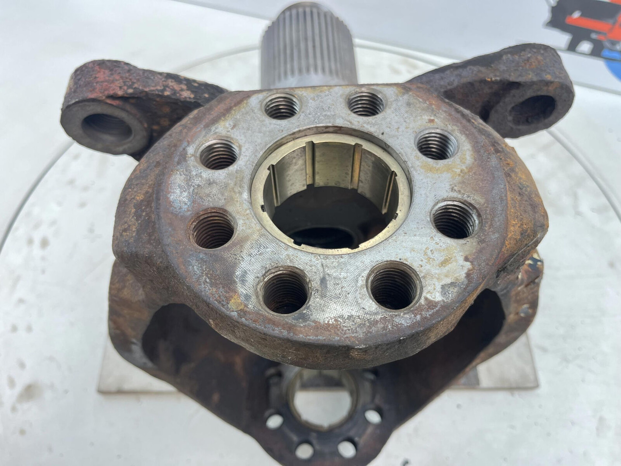 Achsschenkel für Mobilkran Krupp 70 GMT Steering knuckle axle 2: das Bild 7 Achsschenkel für Mobilkran Krupp 70 GMT Steering knuckle axle 2: das Bild 7