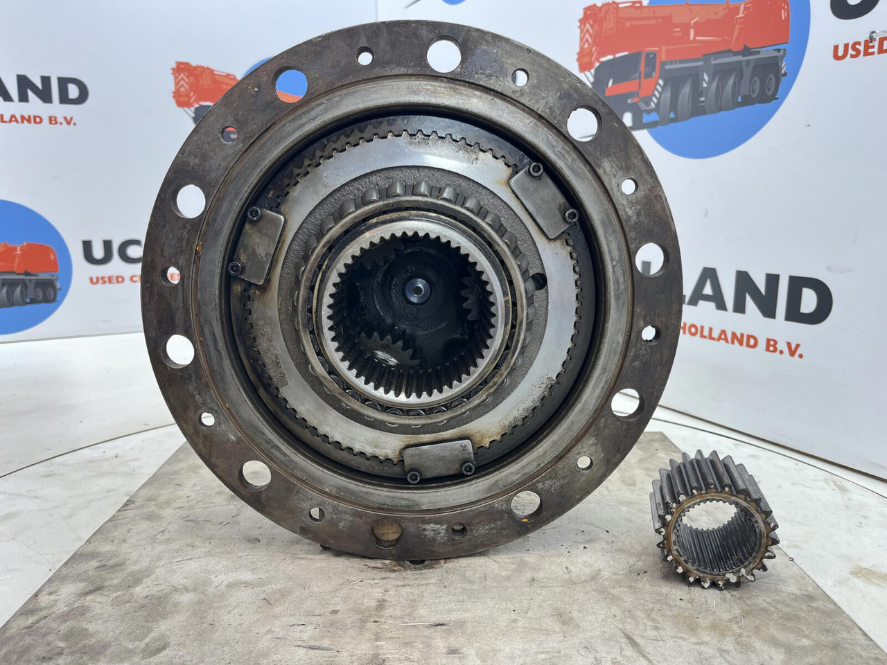 Liebherr LTM 1060 planetary gear 22-25-74-38-3pl-H135-46 - Fahrantrieb für Mobilkran: das Bild 5 Liebherr LTM 1060 planetary gear 22-25-74-38-3pl-H135-46 - Fahrantrieb für Mobilkran: das Bild 5