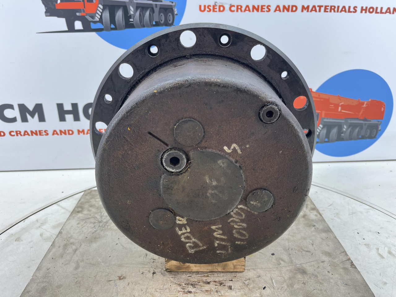 Liebherr LTM 1080/1 planetary gear 22-25-74-40-3pl-H135-46 - Fahrantrieb für Mobilkran: das Bild 1 Liebherr LTM 1080/1 planetary gear 22-25-74-40-3pl-H135-46 - Fahrantrieb für Mobilkran: das Bild 1