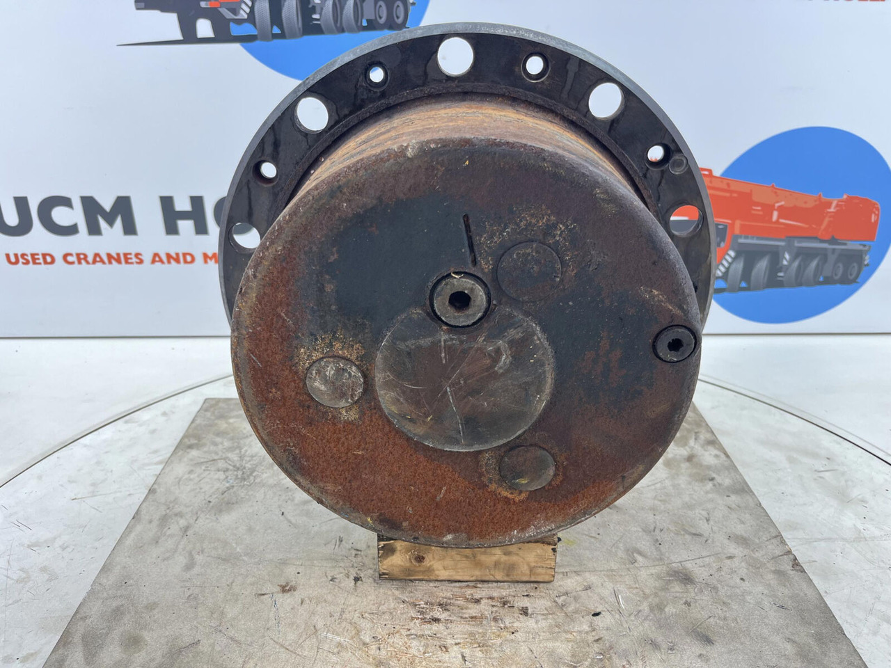 Liebherr LTM 1080 planetary gear 22-25-74-40-3pl-H135-46 - Fahrantrieb für Kran: das Bild 1 Liebherr LTM 1080 planetary gear 22-25-74-40-3pl-H135-46 - Fahrantrieb für Kran: das Bild 1
