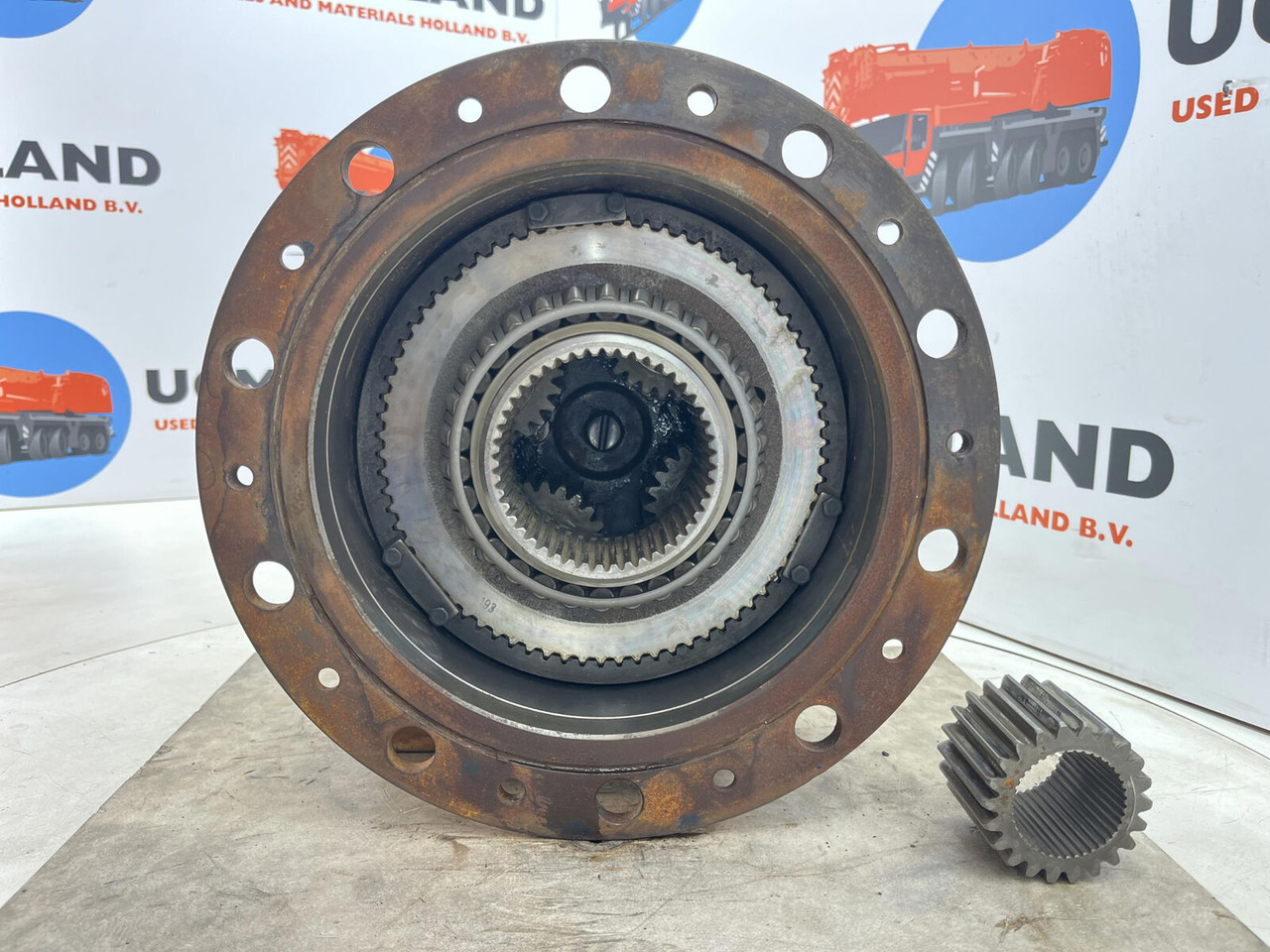 Liebherr LTM 1160 planetary gear 22-25-74-40-4pl-H185-46 - Fahrantrieb für Mobilkran: das Bild 5 Liebherr LTM 1160 planetary gear 22-25-74-40-4pl-H185-46 - Fahrantrieb für Mobilkran: das Bild 5